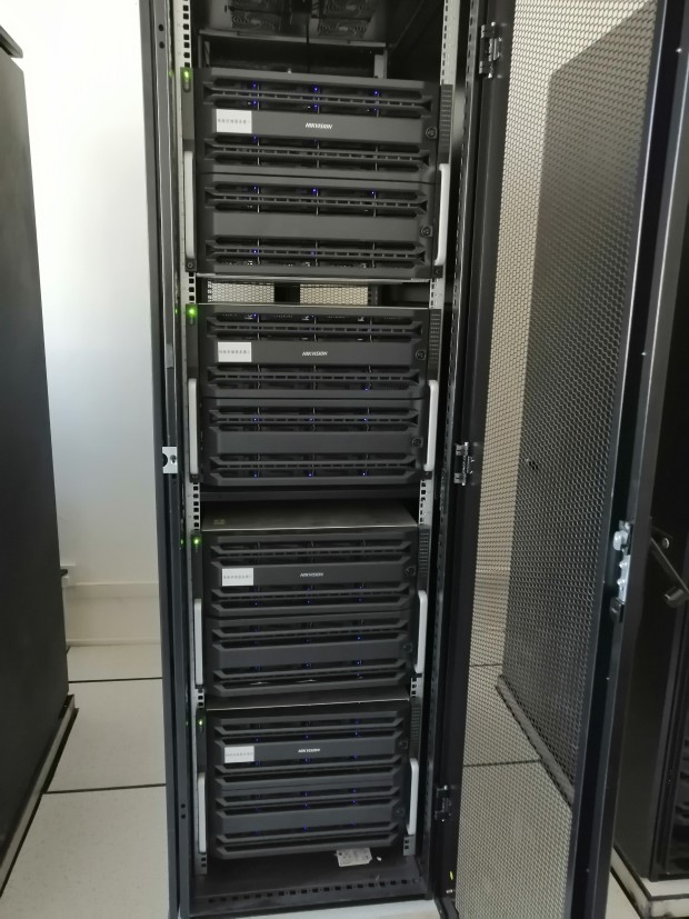 某单位监控视频存储服务器